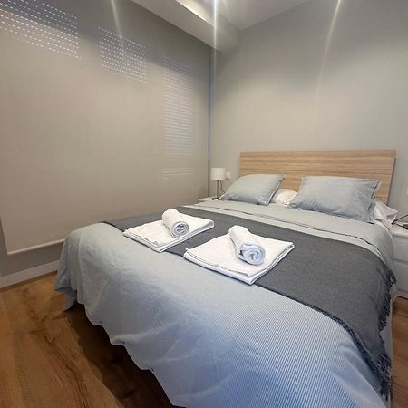 Apartamento A Terraza Pequena By Oktheway Laxe Exterior foto